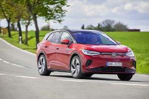 Volkswagen GTX e cпортният флагман на моделната серия ID.4 със задвижване на четирите колела